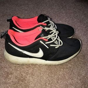 Nike Womens Roshe